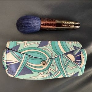 Guerlain x Emilio Pucci Foundation/Powder Meteorites Brush w/case